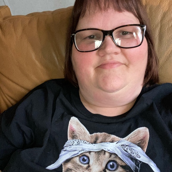 Meet your Posher, Kathleen - Picture 1 of 1